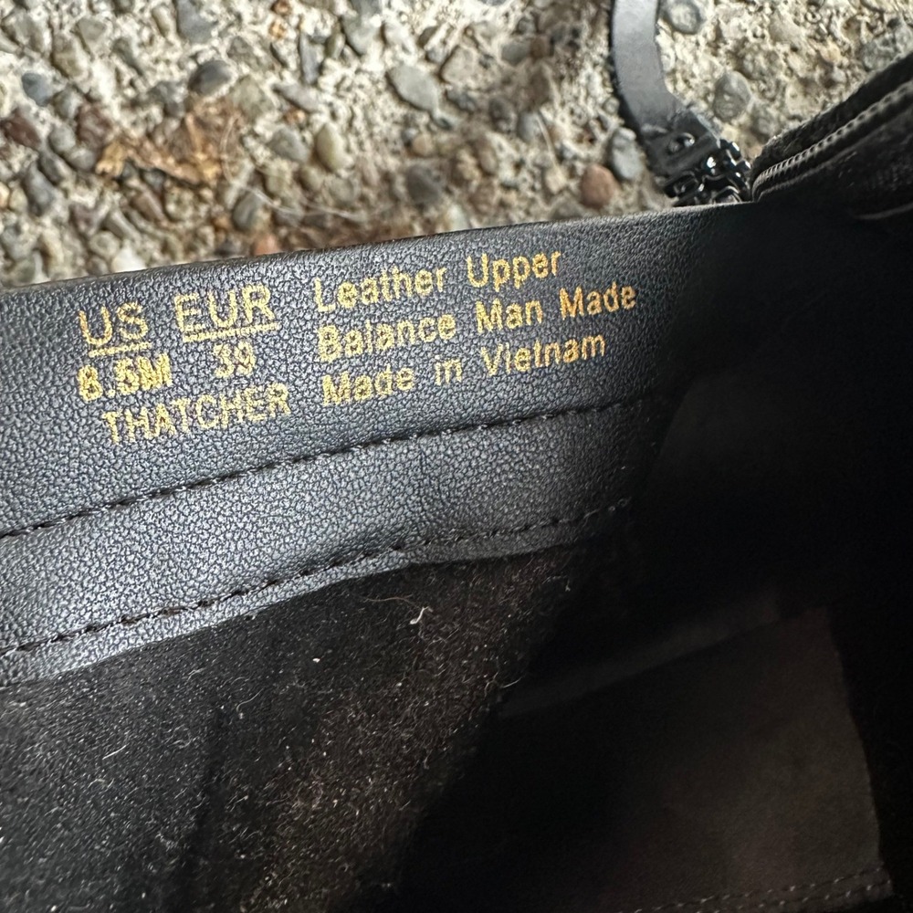 Sam Edelman Boots Shoes Thatcher Black Leather Square Toe Ankle Gold Logo 8.5 - Picture 11 of 11